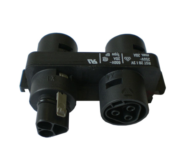 AEconversion AC Verteilerblock 1 male, 3 female