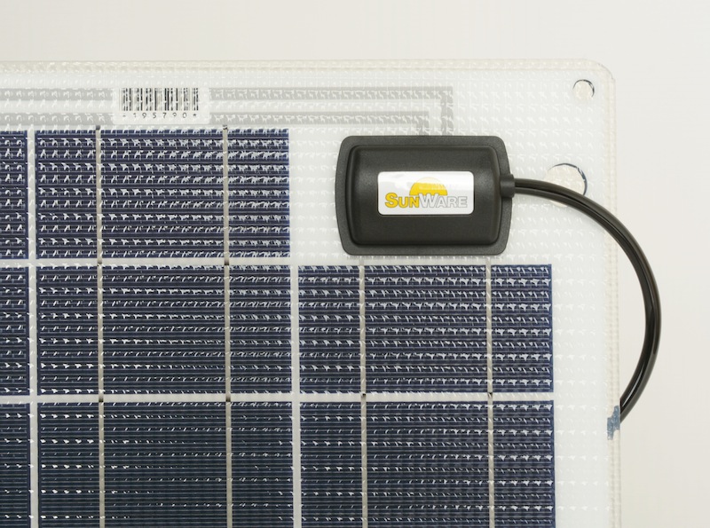 Solarmodul, Photovoltaik, Solarzelle, Panel, Kabelanschluss, solar panel, photoelectric cells, solar module, blau Zellen, kabelverbindung