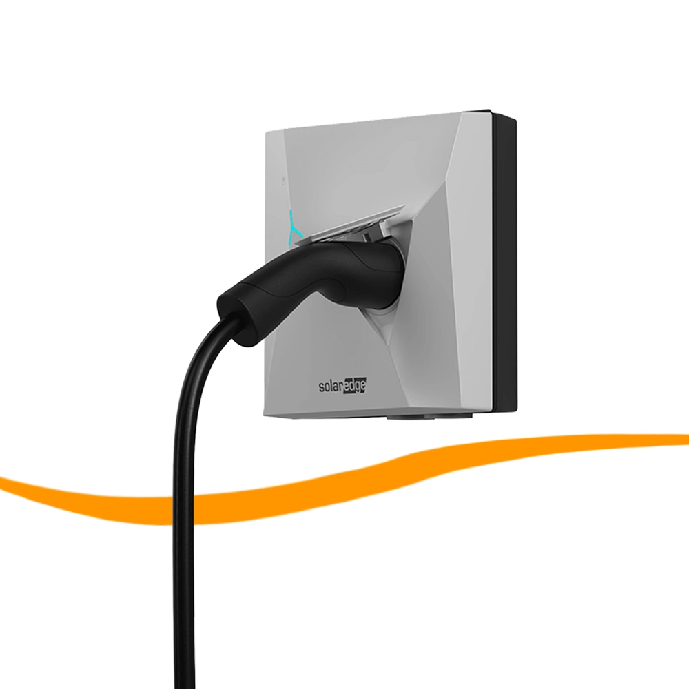 Wallbox vom Hersteller SolarEdge mit Kabel und Klappe. Besonders geeignet in Kombination mit Photovoltaikanlagen