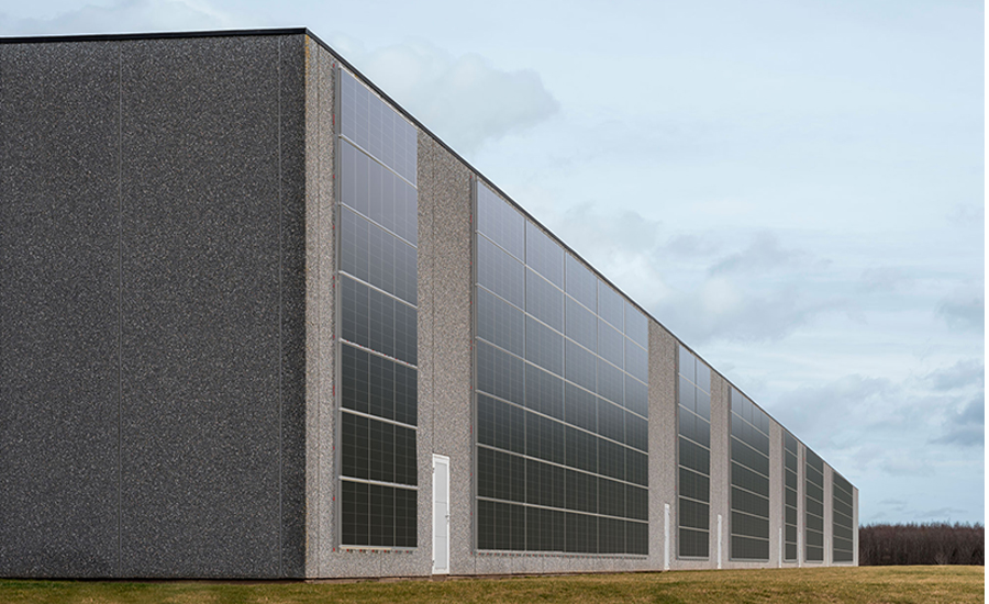 Gebäudefassade, Solarmodule, Industrieller Bau, Reihenspeicher, Fensterfront